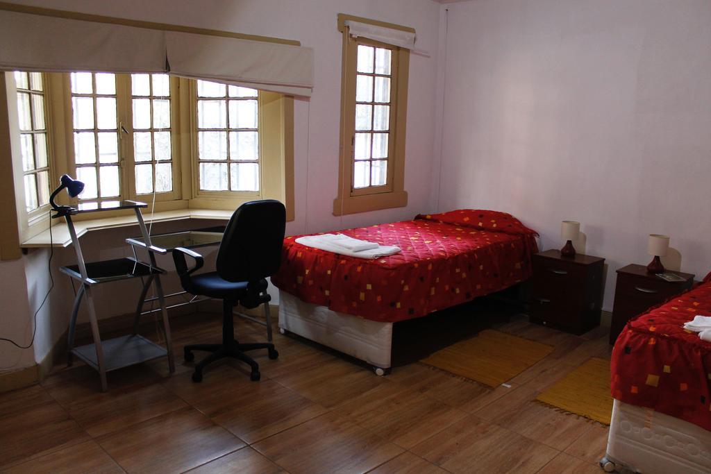 Casa De Academicos Hotel Santiago Buitenkant foto
